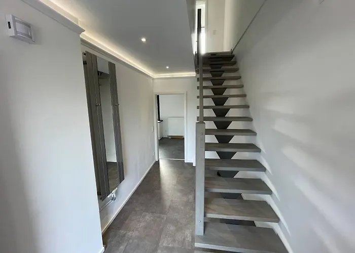 Schoenes Reihenhaus Mit Garten Holiday home Magdeburg